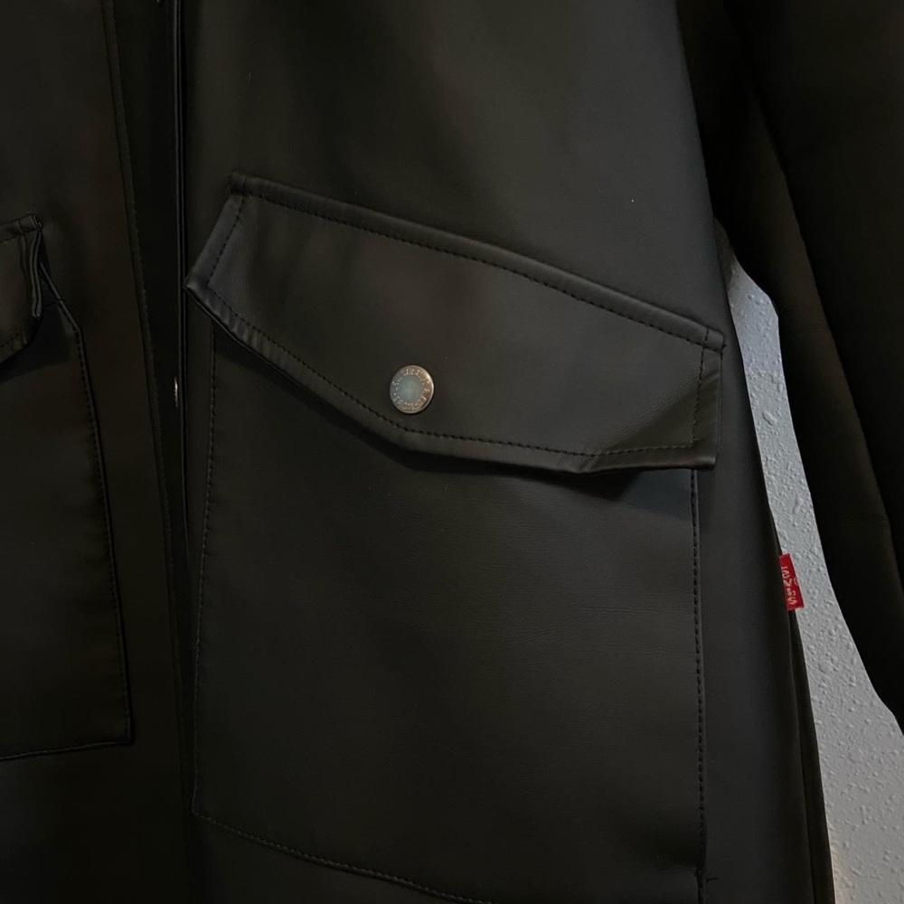 Levi's Rubberized Water Resistant Black Faux Leather Parka Rain Jacket - Picture 5 of 8